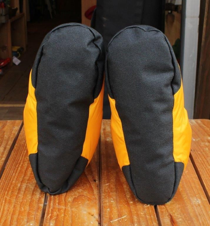 ✨未使用品級✨mont-bell モンベル ダウン フットウォーマー スーパー ドライテック ダウン フットウォーマー｜モンベル