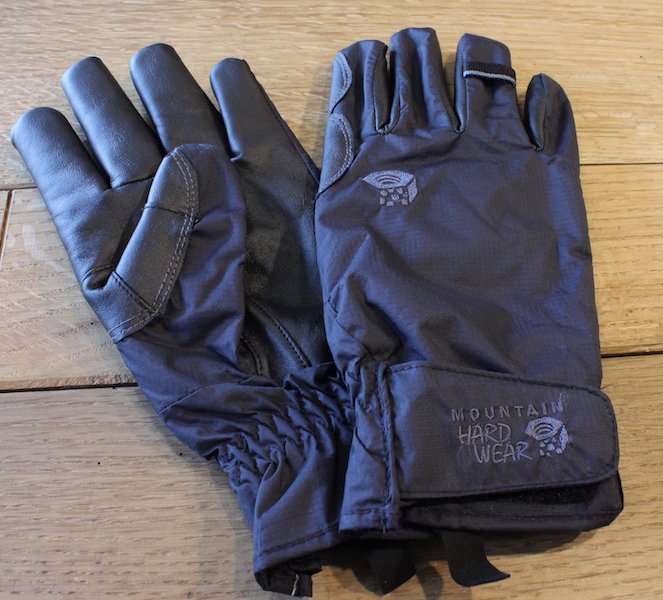 MOUNTAIN HARDWEAR マウンテンハードウェア ＞ PLASMIC GLOVE プラズ