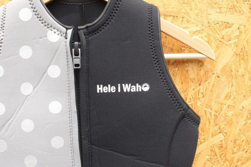 Hele i Wah ヘレイワホ＞ 3mm front-zip Vest 3mmフロントジップベスト | 中古アウトドア用品・中古登山用品  買取・販売専門店 : maunga (マウンガ)