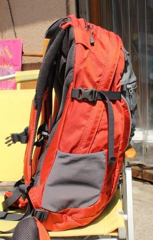 mont-bell モンベル＞ Strider Pack 25 ストライダーパック25