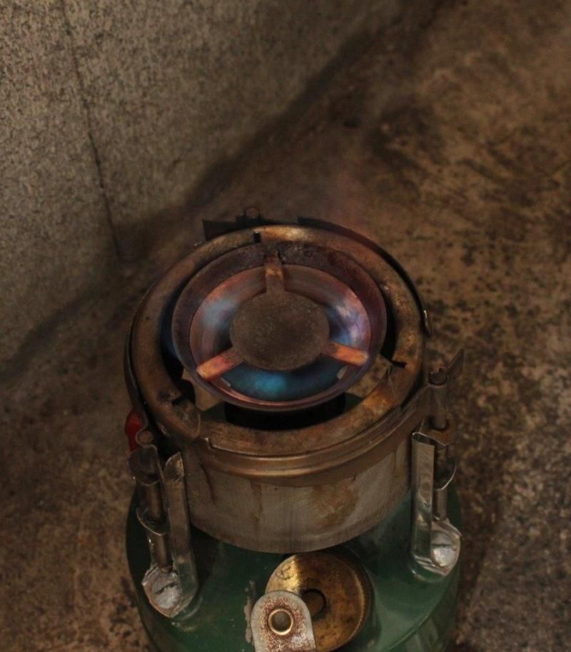 Coleman コールマン＞ G.I POCKET Stove GIポケットストーブ 538-700