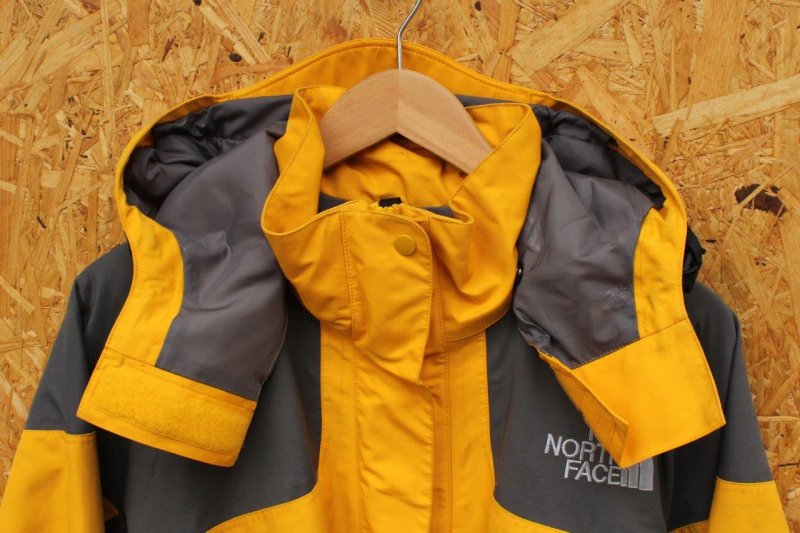 THE NORTH FACE ノースフェイス＞ ゴアテックスハードシェルジャケット