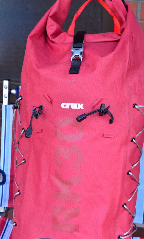 ☆大人気商品☆ CRUX RK30ℓ完全防水バックパッ30L 黒(旧モデル RK30ℓ