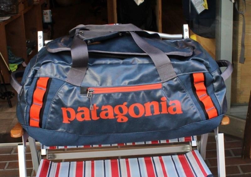 パタゴニア Patagonia ブラックホールダッフルバッグ 45L アウトドア-