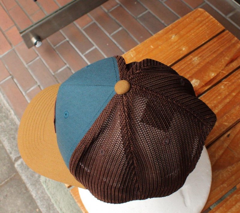 OUTDOOR RESEARCH アウトドアリサーチ＞ ADVOCATE TRUCKER CAP