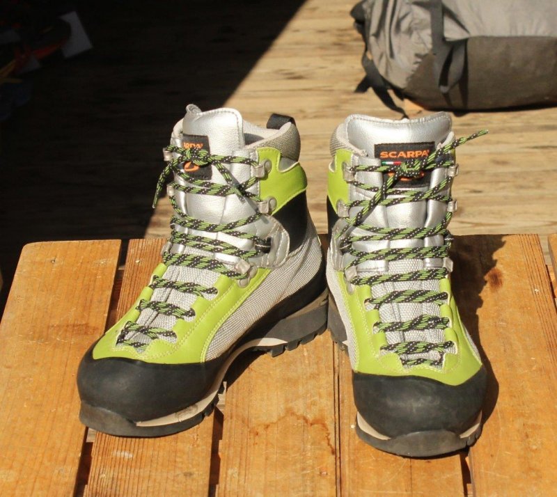 ＜SCARPA　スカルパ＞　CHARMOZ GTX LADY　シャルモGTXレディ | 中古アウトドア用品・中古登山用品 買取・販売専門店 :  maunga (マウンガ)