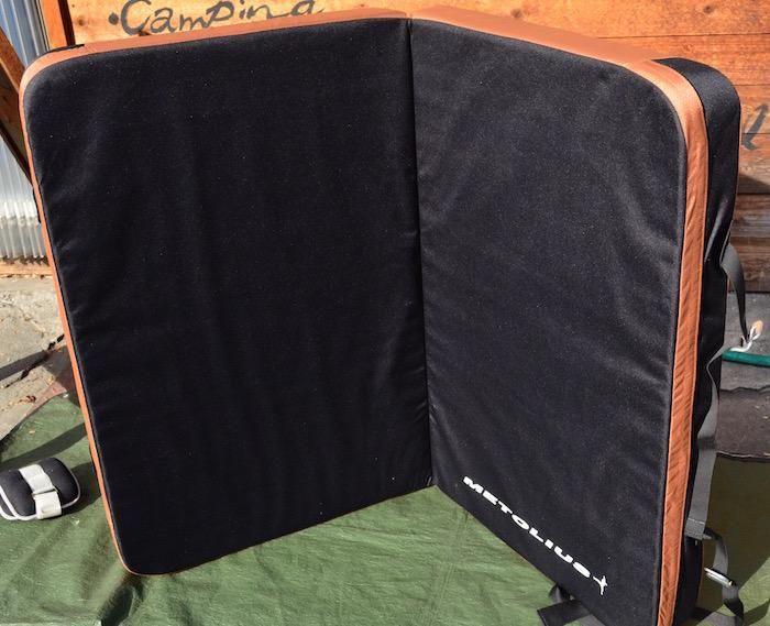 メトリウス Metolius Stomp Crash Pad ストンプ クラッシュ パッド ボルダリング クライミング マット アウトドア メトリウス Metolius Stomp Crash Pad ストンプ クラッシュ