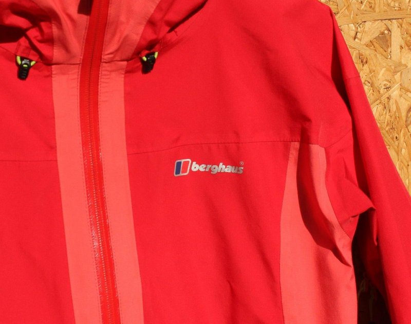 berghaus バーグハウス＞ CIVETTA SHELL JAKCET AF チべッタシェル