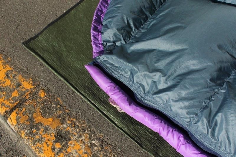 天山 テンシャン＞ ダウンスリーピングバッグ | 中古アウトドア用品