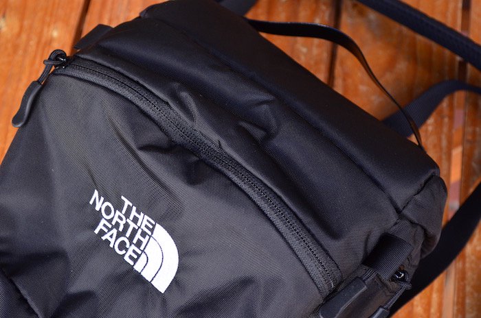 THE NORTH FACE ノースフェイス＞ EXPLORER CAMERA BAG