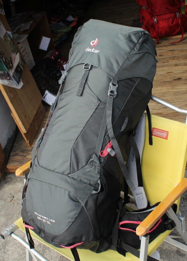 deuter ドイター＞ Aircontact Lite 35+10 SL エアコンタクトライト35+