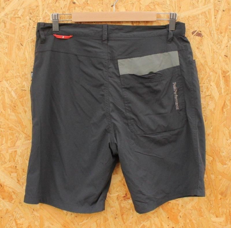 Peak Performance ピークパフォーマンス W ティトン ジャケット