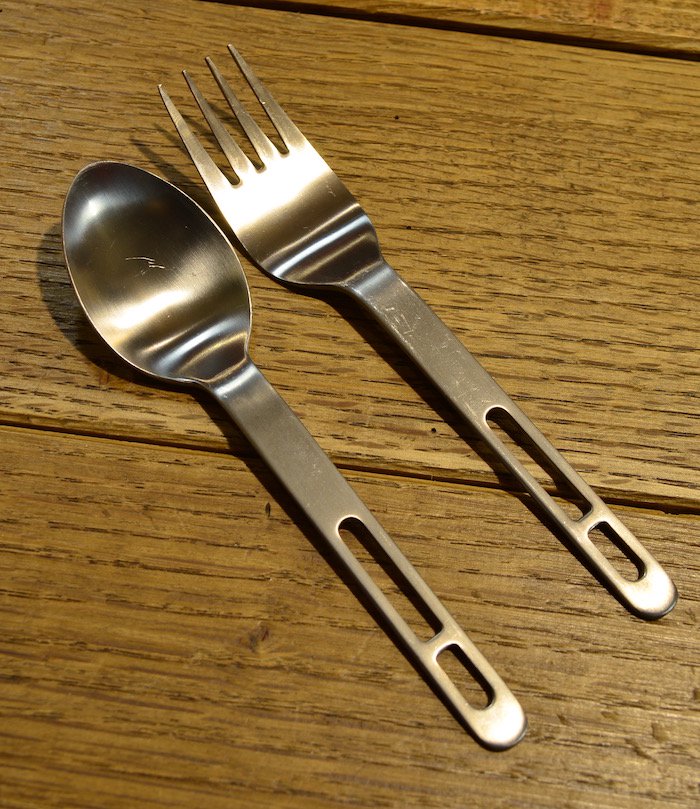 EVERNEW エバニュー＞ TITANIUM SPOON AND FORK チタンスプーン 