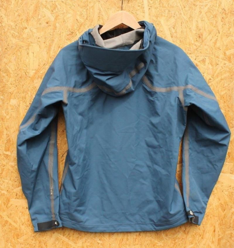 MOUNTAIN HARDWEAR マウンテンハードウエア＞ Conduit Softshell