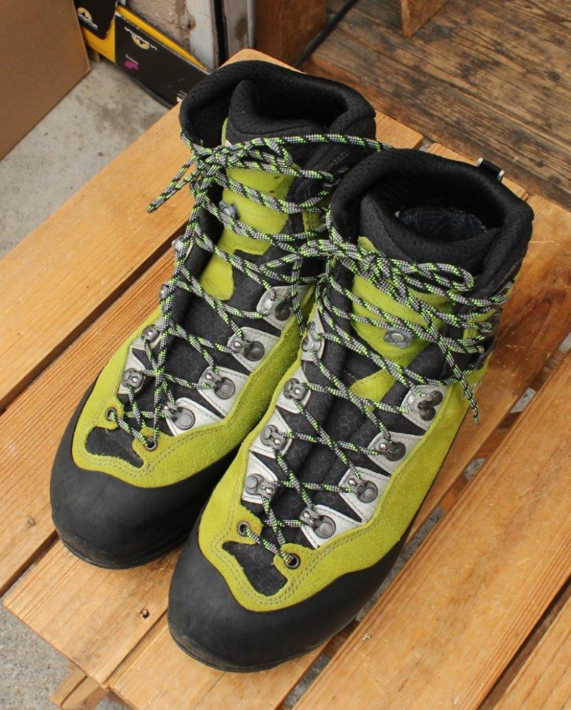 LOWA ローバー＞ CEVEDALE PRO GTX チェベダーレプロGTX | 中古