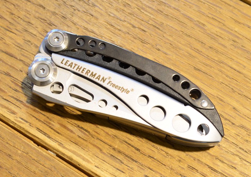 LEATHERMAN レザーマン＞FREESTYLE フリースタイル - 中古アウトドア