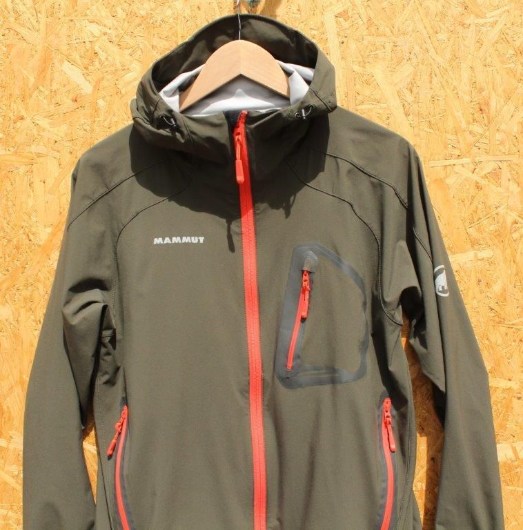 ＜MAMMUT マムート＞ WS Soft-Shell Prism Jacket ウィンド