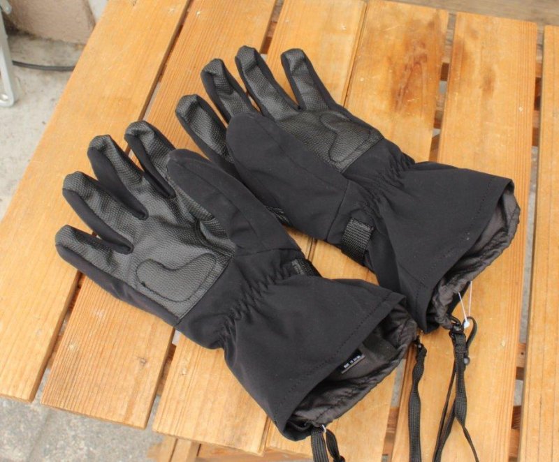 finetrack ファイントラック＞ EverBreath Ice Glove エバーブレス