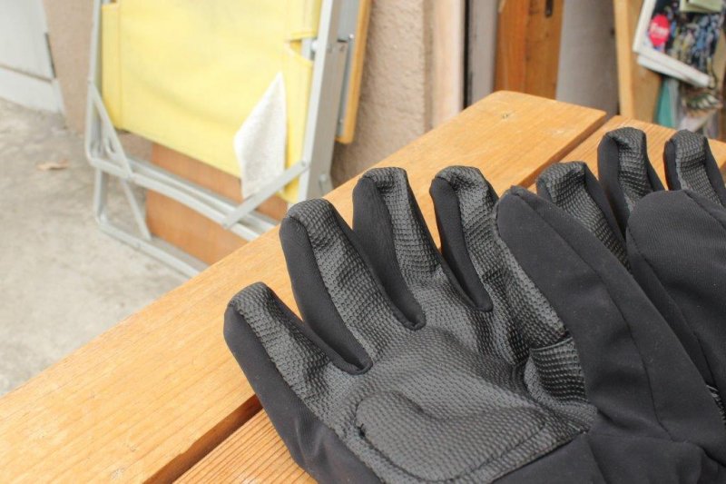 finetrack ファイントラック＞ EverBreath Ice Glove エバーブレス