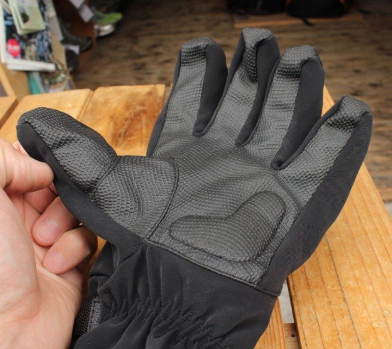 finetrack ファイントラック＞ EverBreath Ice Glove エバーブレス