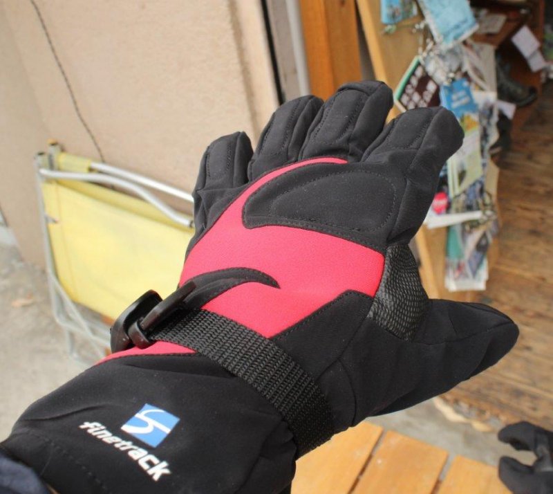 finetrack ファイントラック＞ EverBreath Ice Glove エバーブレス