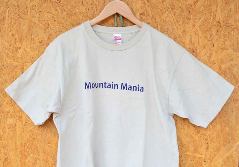 Mountain Mania マウンテンマニア＞ LOGO T-SHIRT | 中古アウトドア