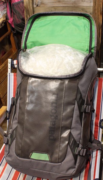 patagonia パタゴニア＞ Black Hole Pack 35L ブラックホールパック35L