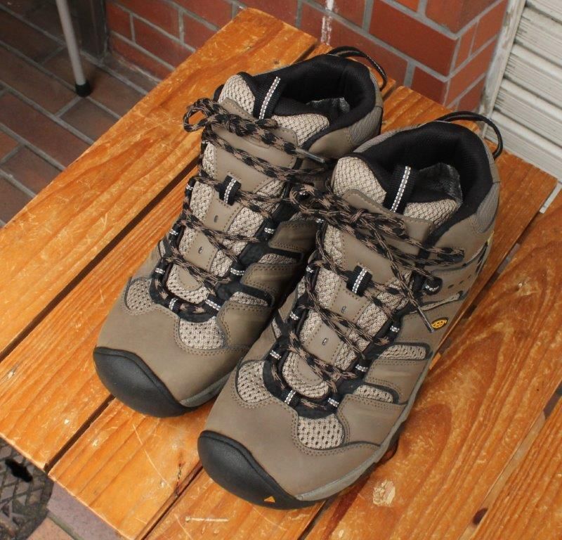 KEEN キーンKoven Mid WP コーヴンミッドウォータープルーフ-