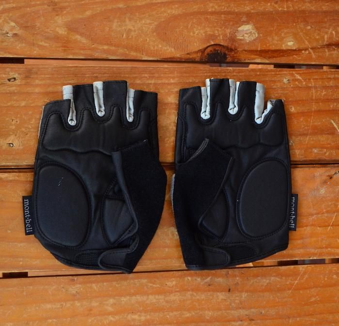 【美品】mont-bell アウトドアグローブ Mサイズ レッド/グレー Amazon | [モンベル] アウトドア グローブ 1108664 メンズ