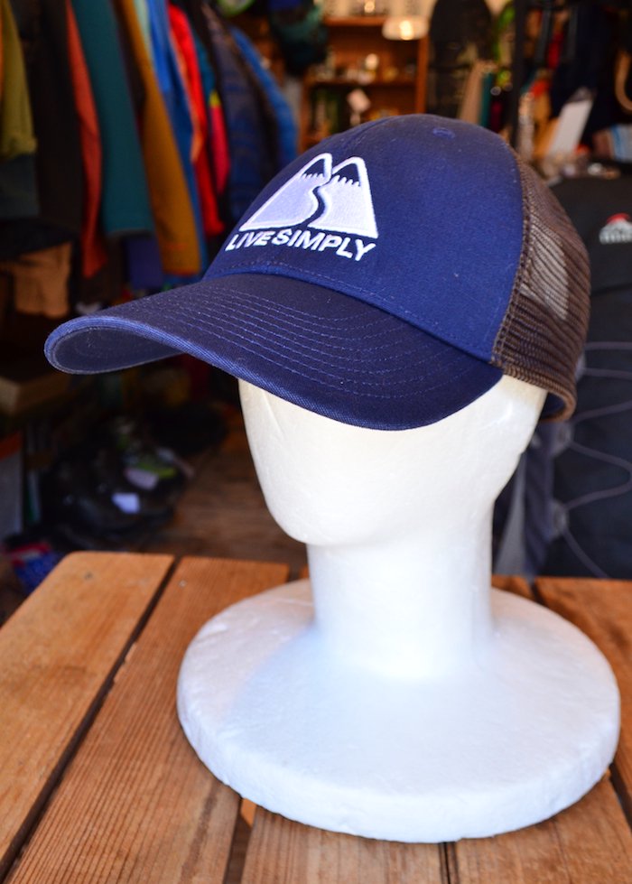 patagonia パタゴニア＞ Live Simply Winding LoPro Trucker Hat リブ