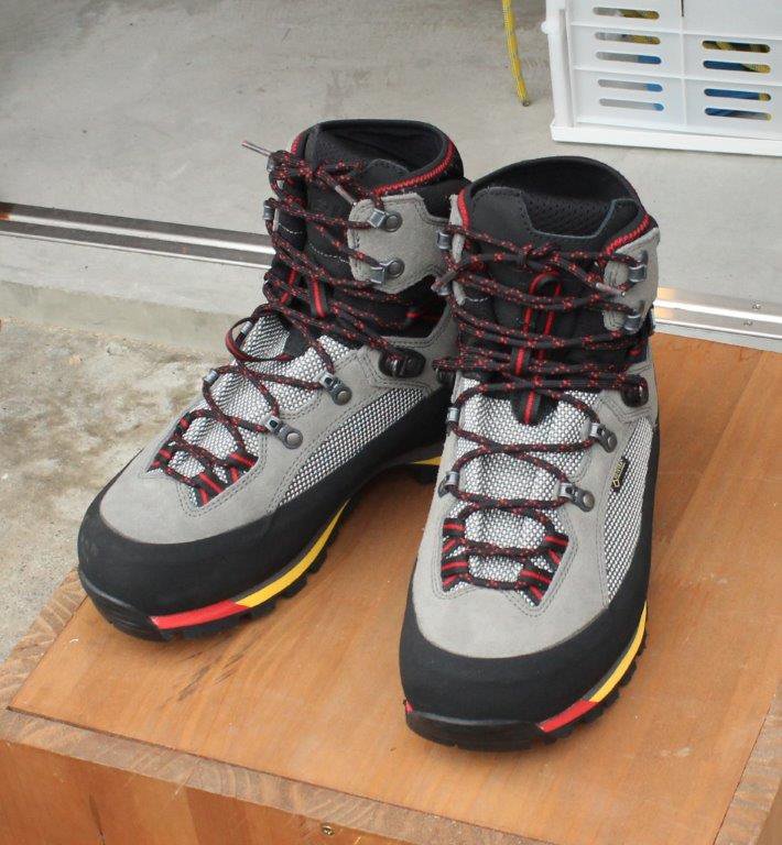 美品 SIRIO PF731 25.5㎝ 冬用登山靴 グレー - 登山用品
