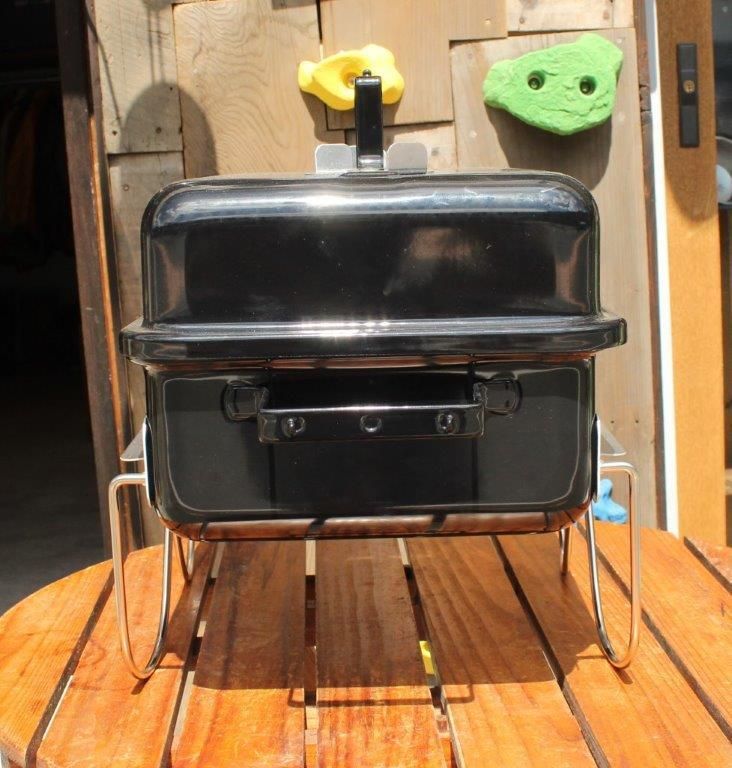 weber ウェーバー＞ GO-ANYWHERE CHARCOAL GRILL ゴーエニウェアチャコールグリル | 中古アウトドア用品・中古登山用品  買取・販売専門店 : maunga (マウンガ)