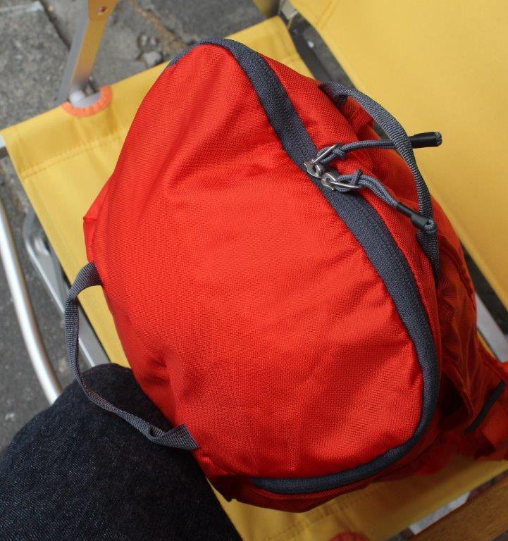 MOUNTAIN HARDWEAR マウンテンハードウエア＞ Lightweight Backpack