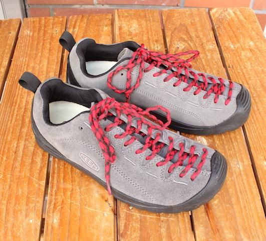 KEEN ジャスパー24.5cm新品スニーカーアプローチシューズ グレー KEEN ジャスパー24.5cm新品スニーカーアプローチシューズ グレー