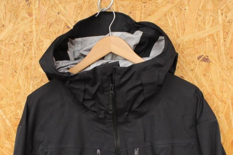 MOUNTAIN HARDWEAR マウンテンハードウエア＞ Hellgate Jacket