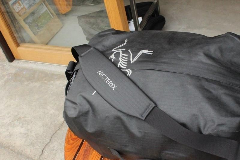 ARC'TERYX アークテリクス＞ CARRIER DUFFLE 35 キャリアダッフル35