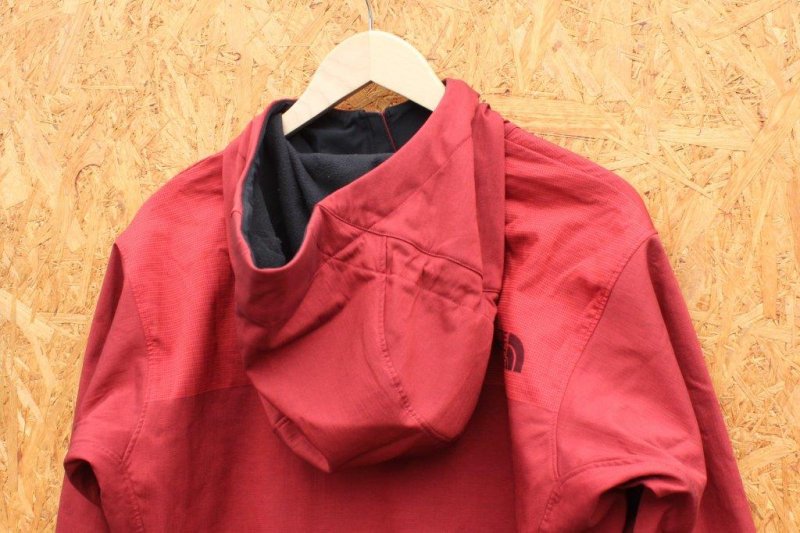 THE NORTH FACE ノースフェイス＞ FUSEFORM V2 Jacket フューズフォームV2ジャケット |  中古アウトドア用品・中古登山用品 買取・販売専門店 : maunga (マウンガ)