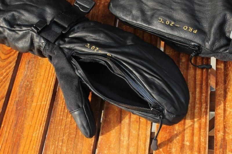 アクシーズクイン  革ブラック 2ウェイフィンガースルーミトンプロ −20° AXESQUIN アクシーズクイン＞ 2Way Finger Through Mitten Pro 2ウェイ