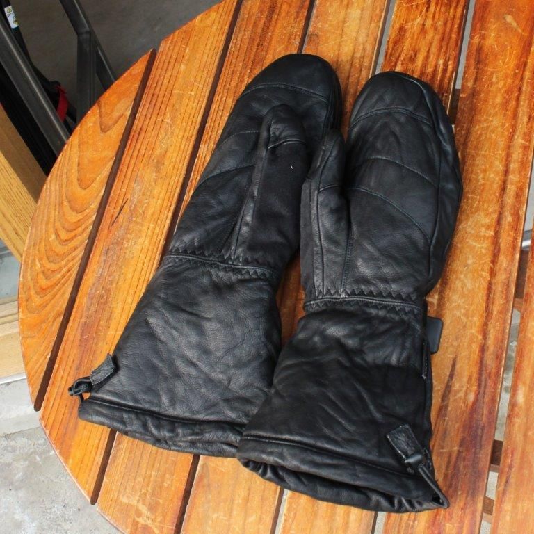 AXESQUIN アクシーズクイン＞ 2Way Finger Through Mitten Pro 2ウェイ