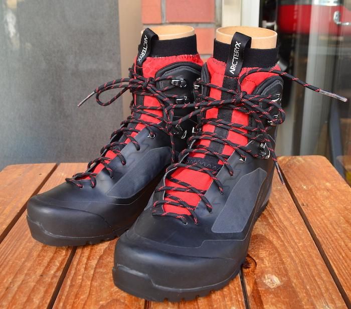 Arc'teryx  BORA MID GTX M