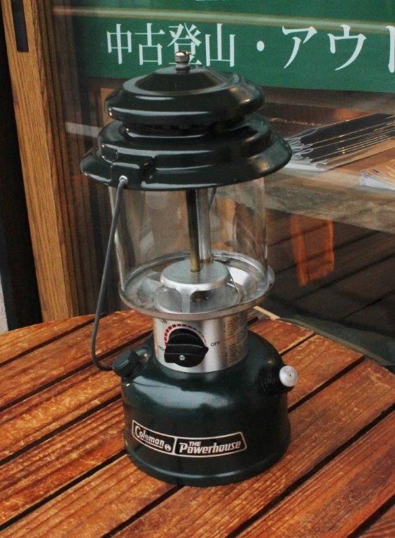 Coleman コールマン＞ Powerhouse Two Mantle Lantern パワーハウスツーマントルランタン 290A |  中古アウトドア用品・中古登山用品 買取・販売専門店 : maunga (マウンガ)