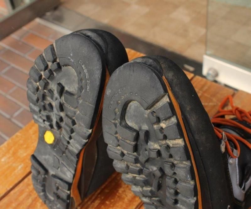 AKU 登山靴 ヤツミネ YATUMINE II GTX 27.5cm - メルカリ
