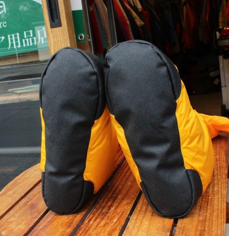 ✨未使用品級✨mont-bell モンベル ダウン フットウォーマー ダウン フットウォーマー｜モンベル