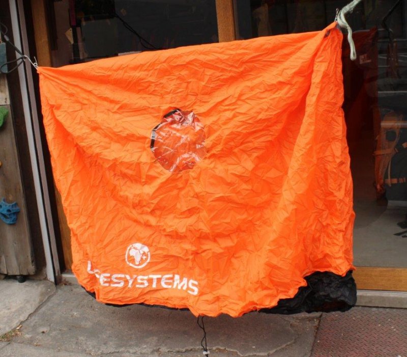 LiFESYSTEMS ライフシステムス＞ SURVIVAL SHELTER 2 サバイバルシェルター2 | 中古アウトドア用品・中古登山用品  買取・販売専門店 : maunga (マウンガ)