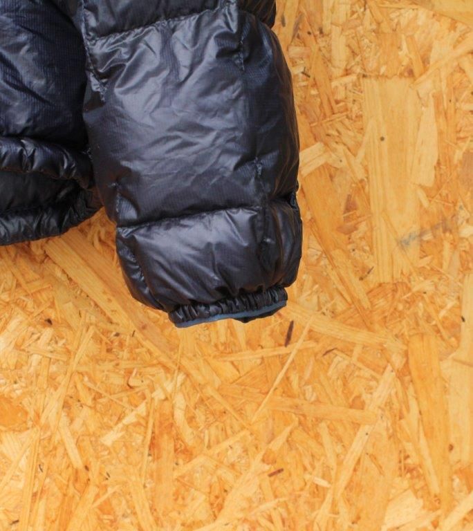 <montbell モンベル> EX LIGHT DOWN ANORAK EXライトダウンアノラック 中古アウトドア用品・中古登山用品 買取・販売専門店 maunga (マウンガ) <montbell モンベル> EX LIGHT DOWN ANORAK EXライトダウンアノラック 中古アウトドア用品・中古登山用品 買取・販売専門店 maunga (マウンガ)