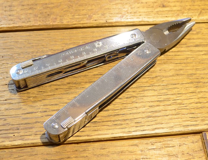 VICTORINOX ビクトリノックス＞ Swiss Tool スイスツール | 中古