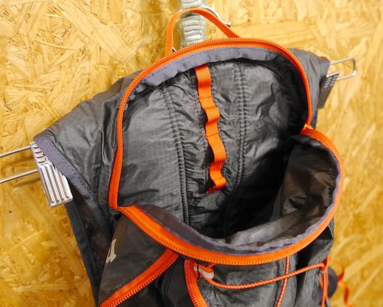 mont-bell モンベル＞ CROSS RUNNER PACK 7 クロスランナー