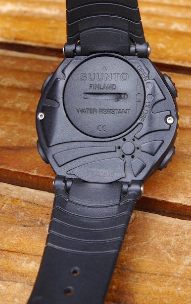 SUUNTO スント＞ VECTOR ベクター | 中古アウトドア用品・中古登山用品 買取・販売専門店 : maunga (マウンガ)