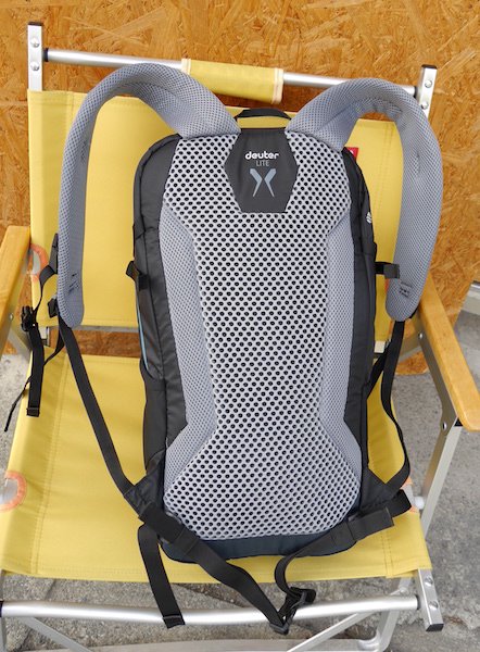 deuter ランニングバッグ スピードライト トップ 20 中古