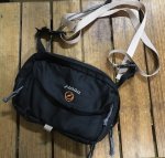 hobo GREAT WORKS PATH FINDER CHEST BAG 
